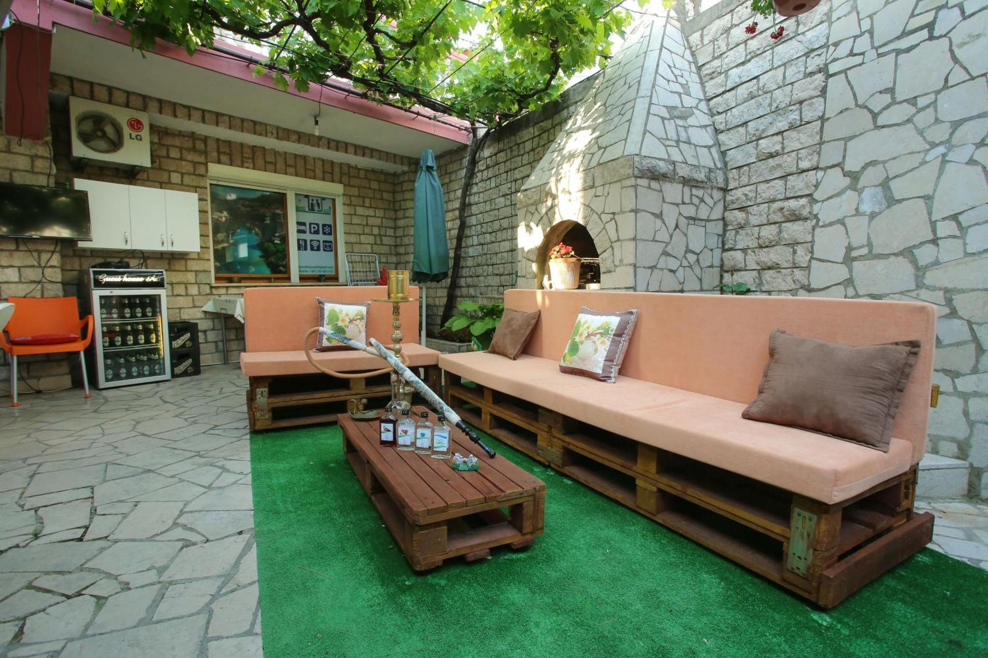 Guesthouse Adi Мостар Екстериор снимка