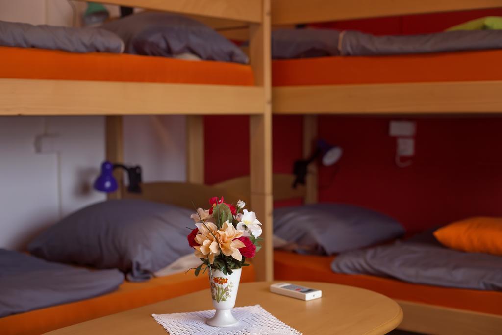 Guesthouse Adi Мостар Екстериор снимка