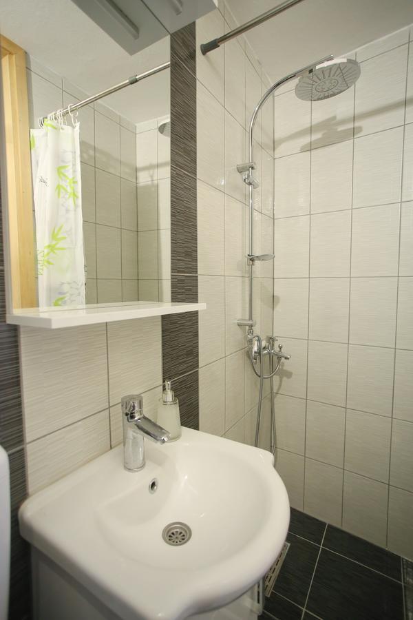 Guesthouse Adi Мостар Екстериор снимка